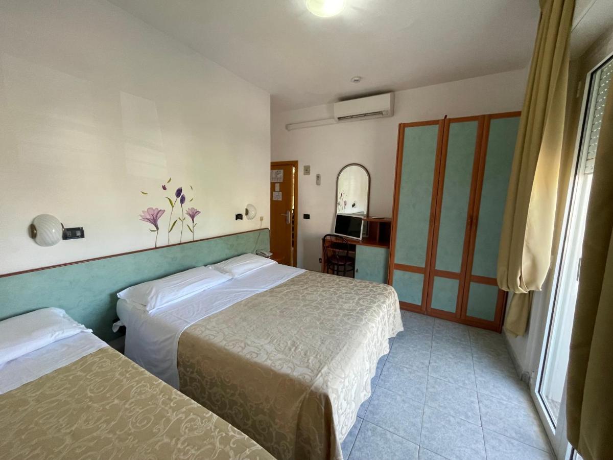 Hotel Marina Riccione Eksteriør bilde