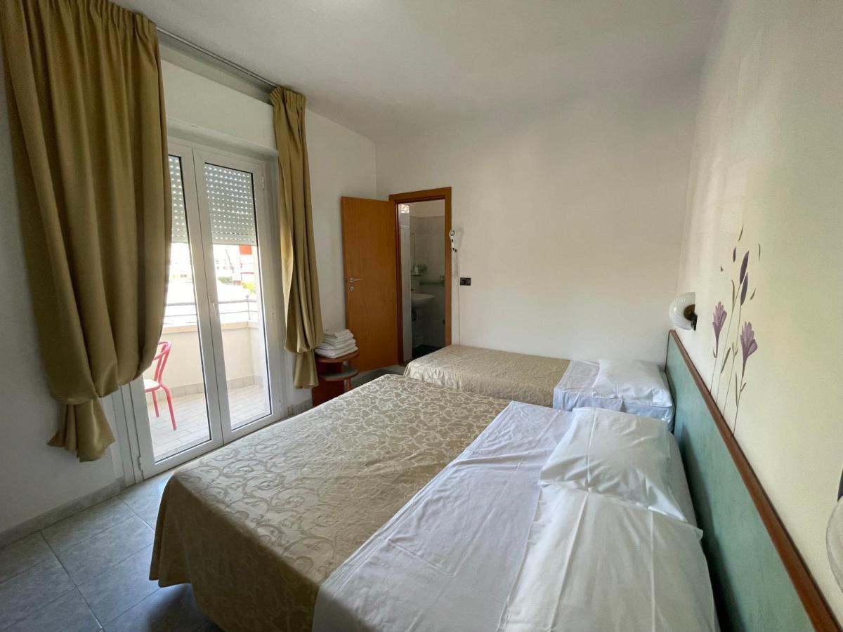 Hotel Marina Riccione Eksteriør bilde