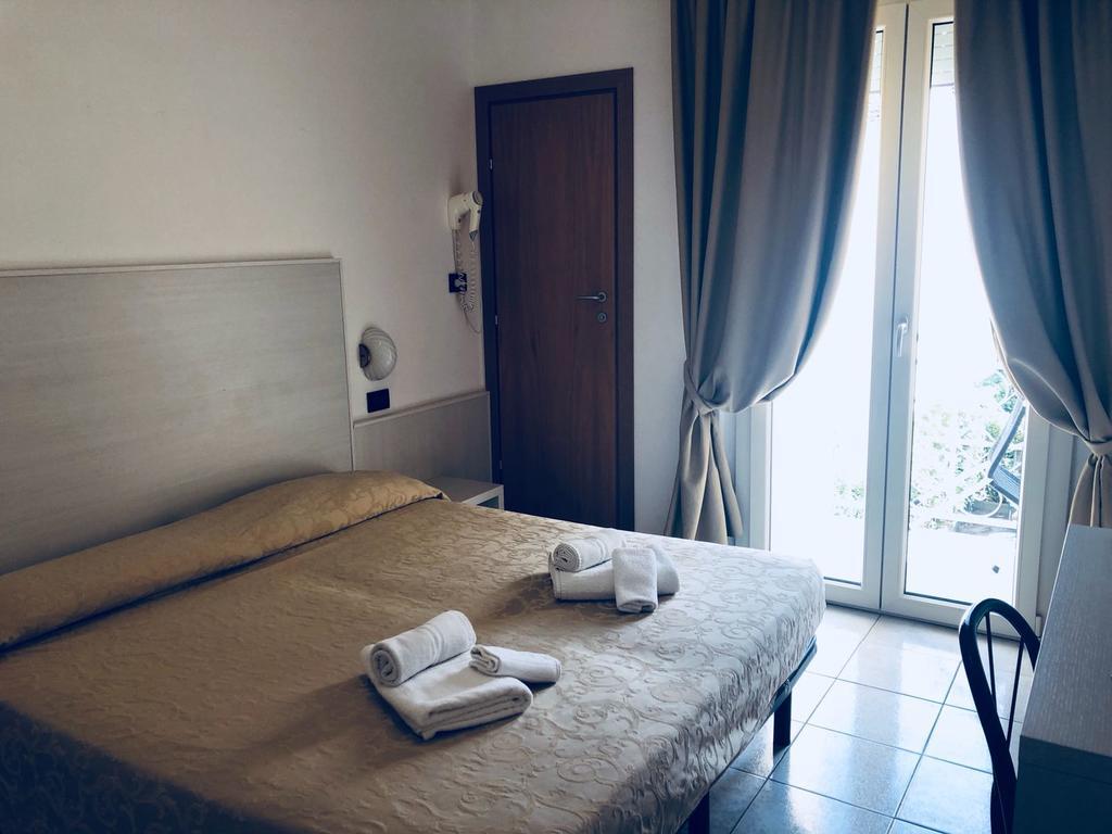 Hotel Marina Riccione Eksteriør bilde